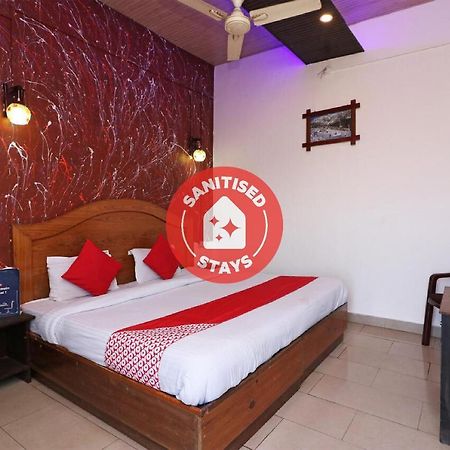 OYO 74862 Shree Krishna Leela Hotel Manipal Buitenkant foto