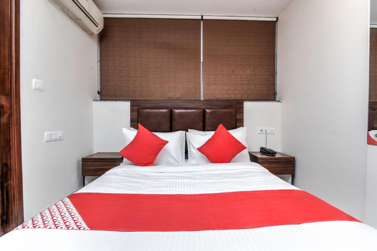OYO 74862 Shree Krishna Leela Hotel Manipal Buitenkant foto